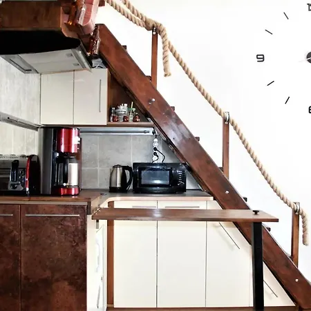 Privoffice4u Viking - Old Town, Main Square, Train Station